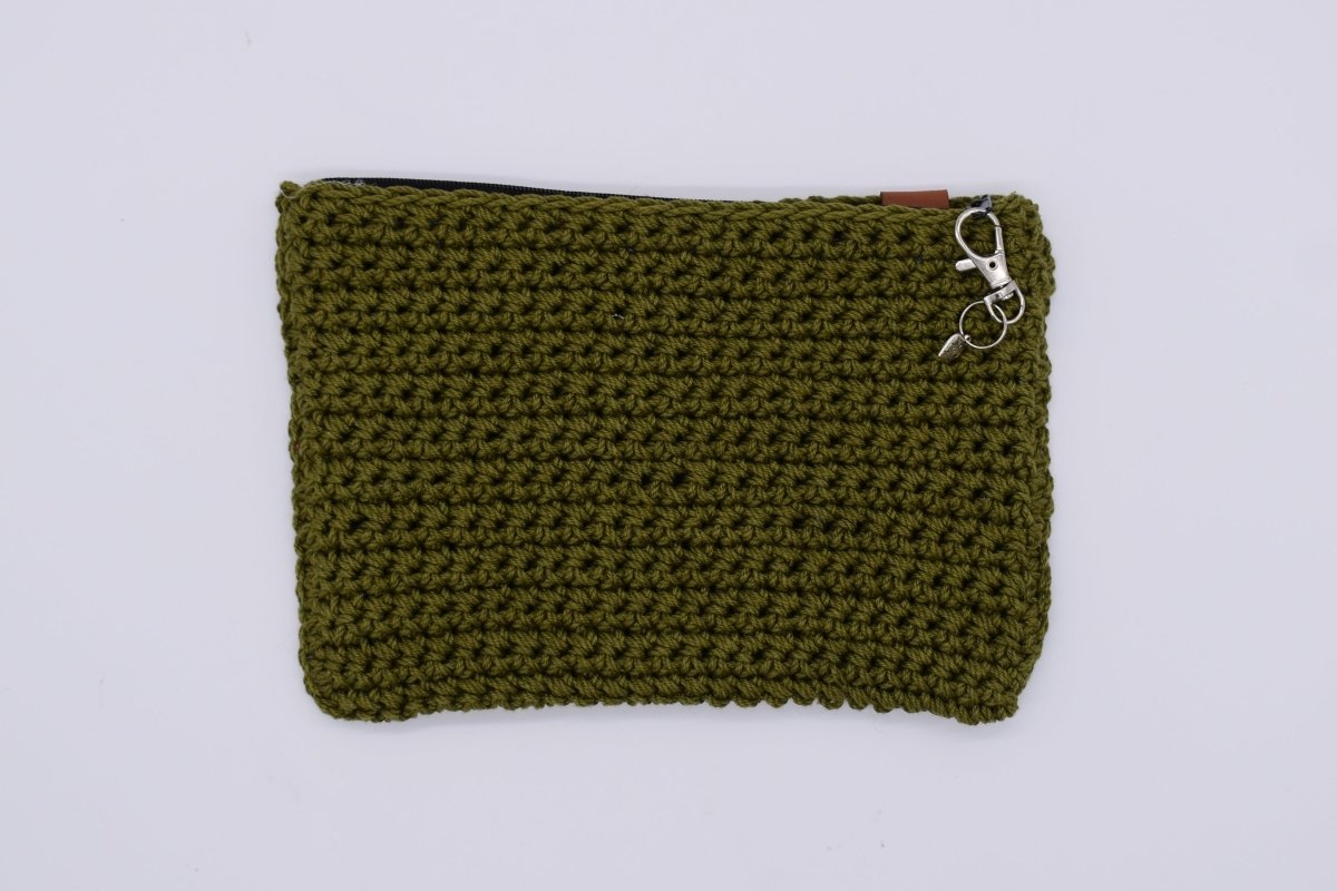 Handmade crochet zipper pouch for women
