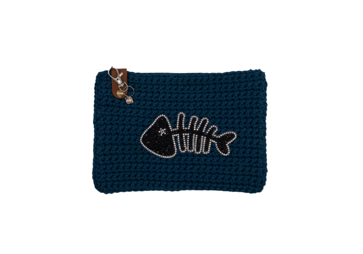 Handmade crochet zipper pouch for women