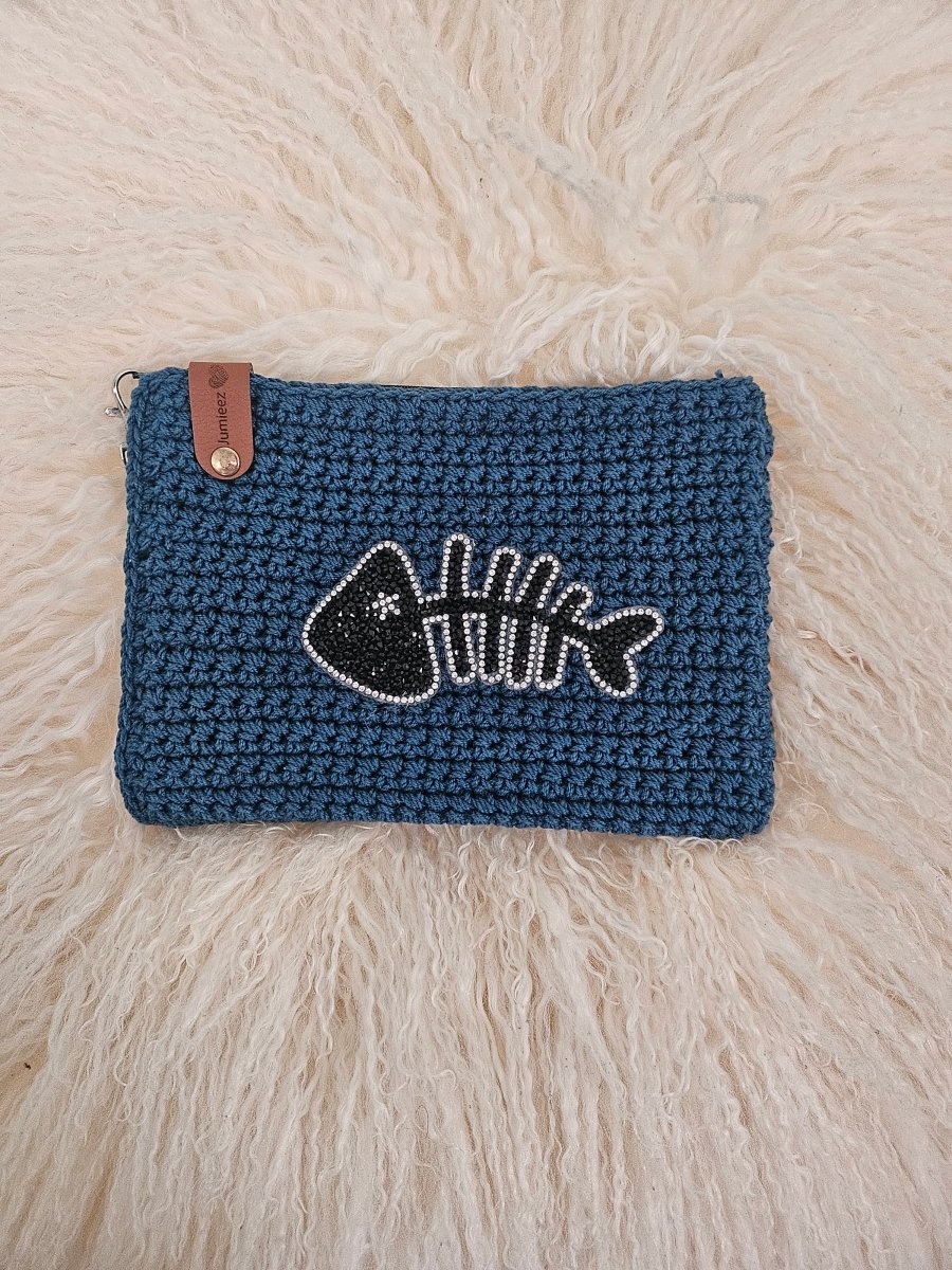 Handmade crochet zipper pouch for women