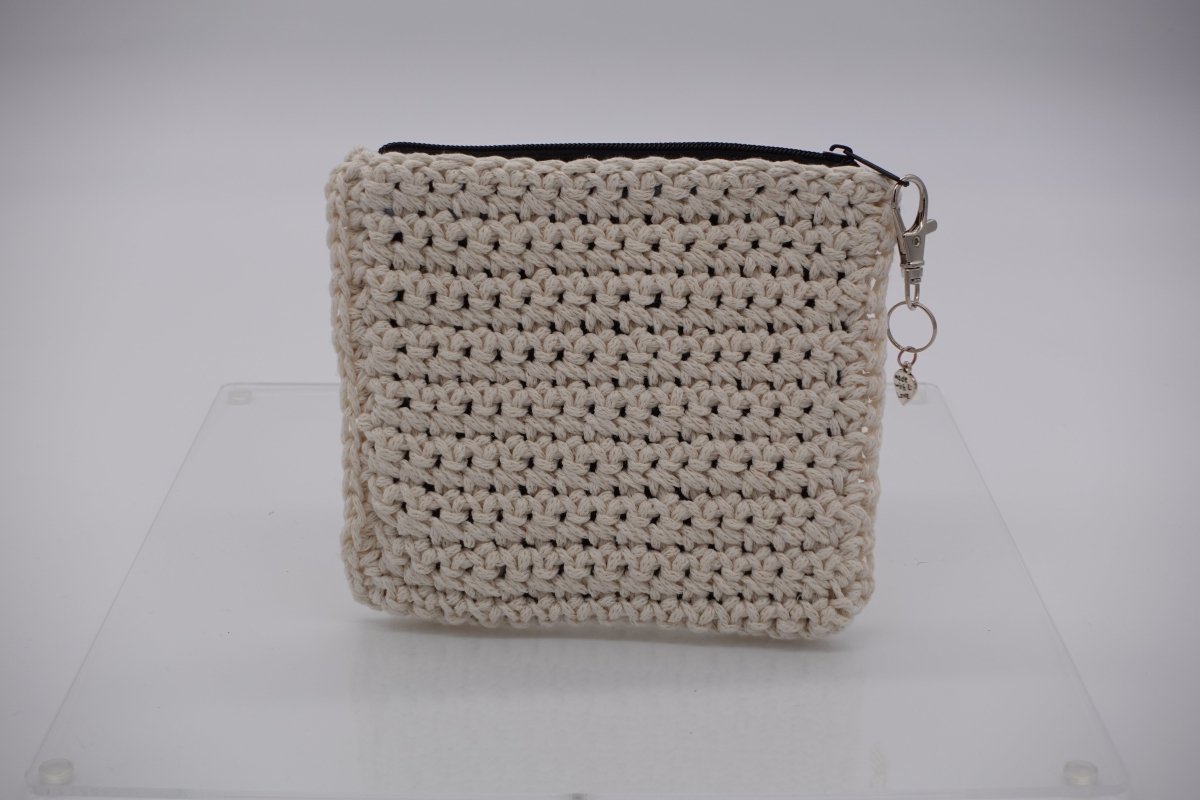 Handmade crochet zipper pouch for women