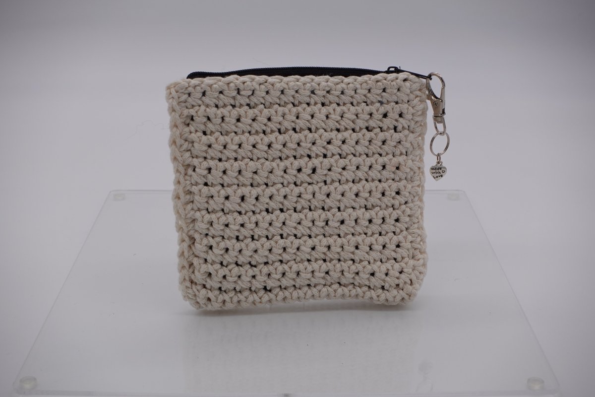 Handmade crochet zipper pouch for women