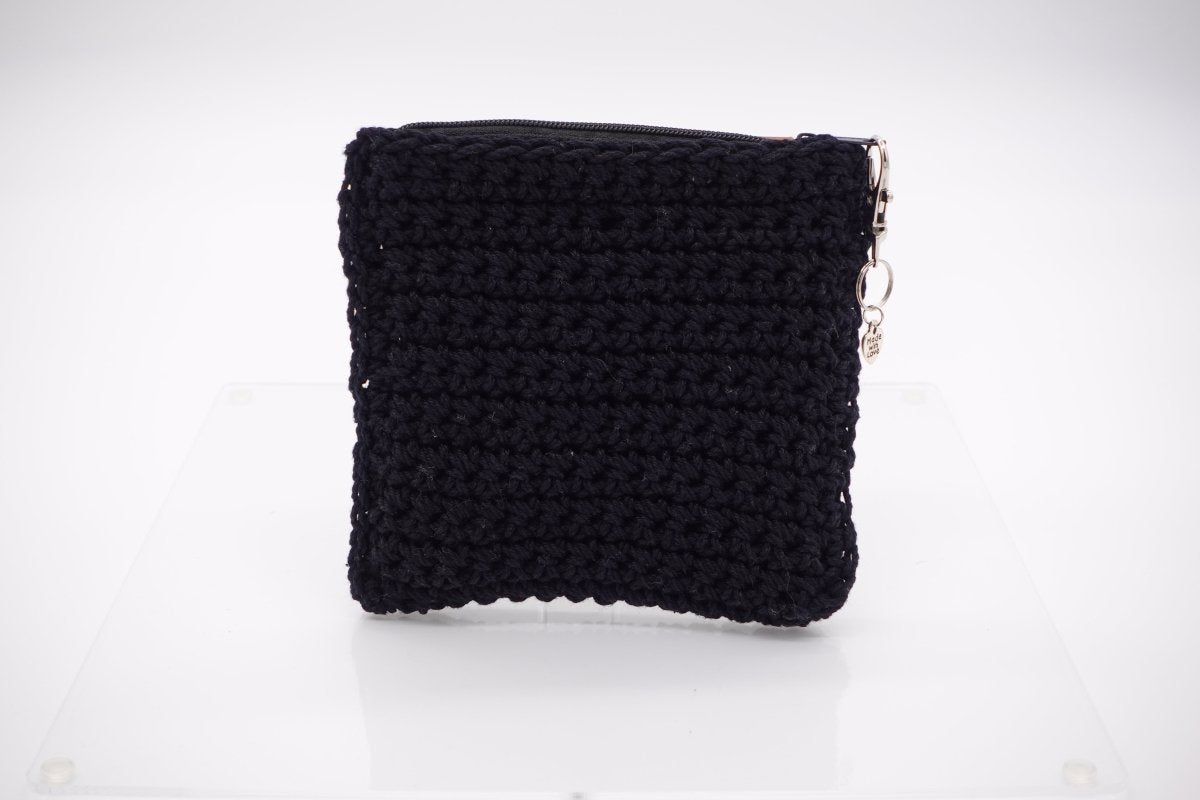 Handmade crochet zipper pouch for women