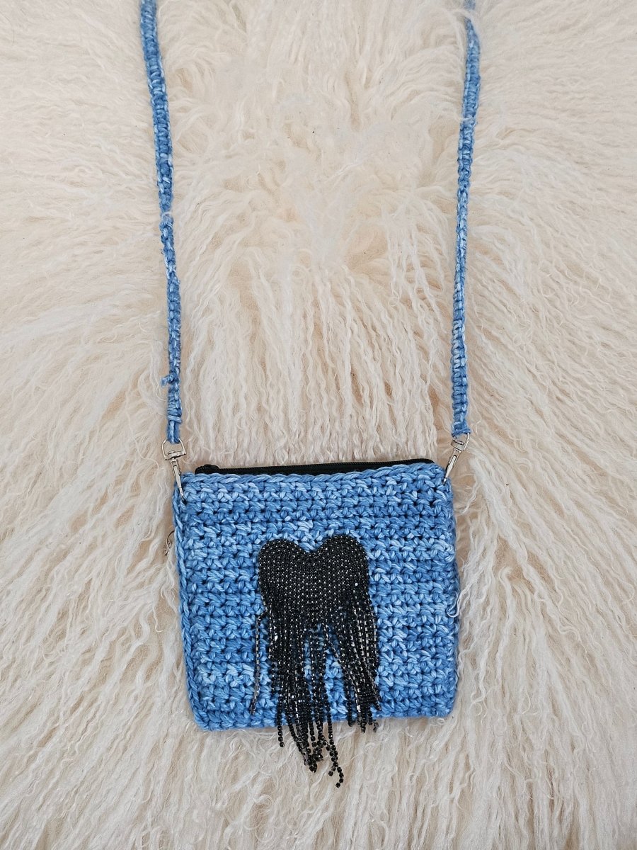 Handmade crochet zipper pouch for women