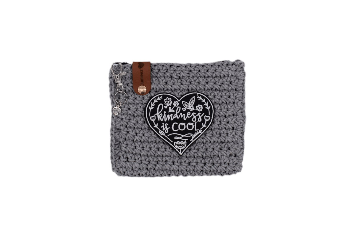 Handmade crochet zipper pouch for women