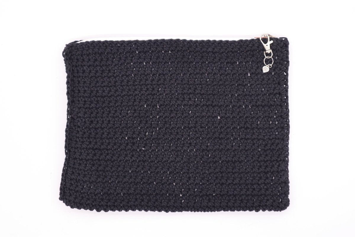 Handmade crochet zipper pouch for women