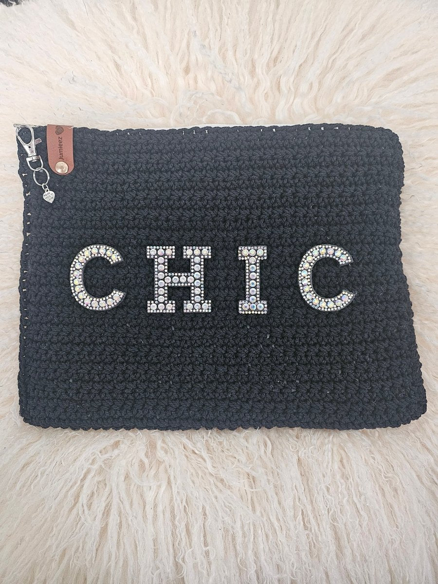 Handmade crochet zipper pouch for women