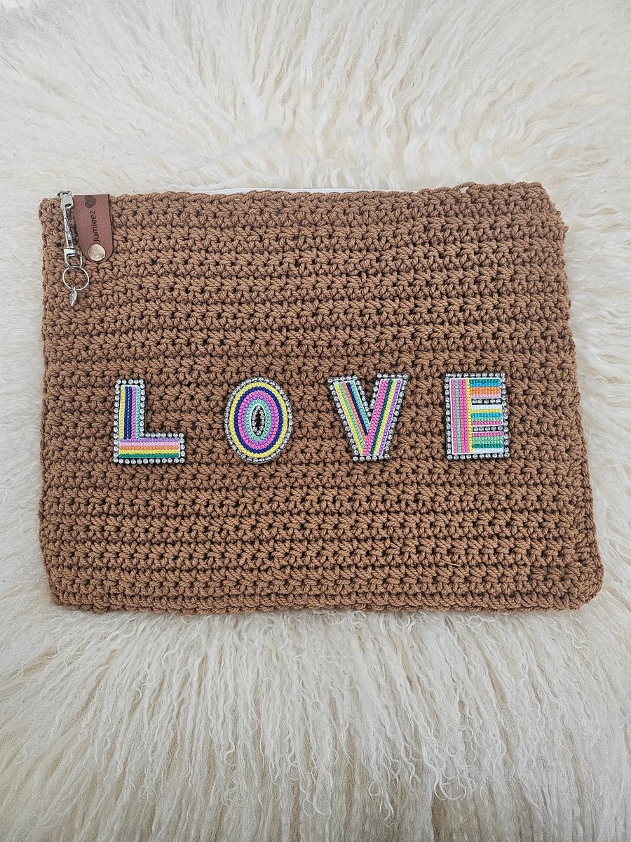 Handmade crochet zipper pouch for women