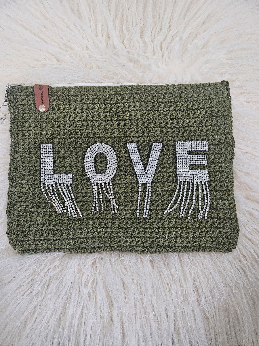 Handmade crochet zipper pouch for women