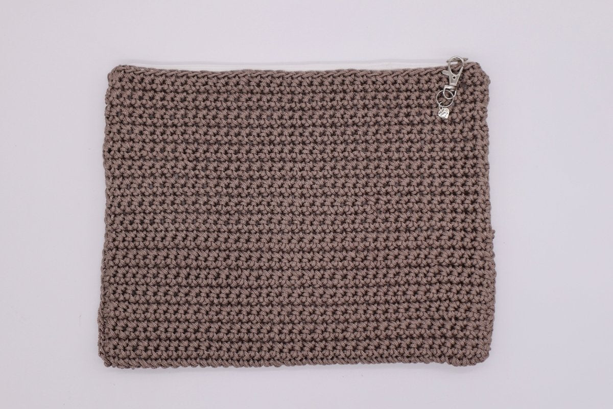 Handmade crochet zipper pouch for women