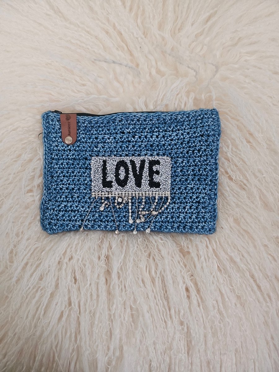 Handmade crochet zipper pouch for women