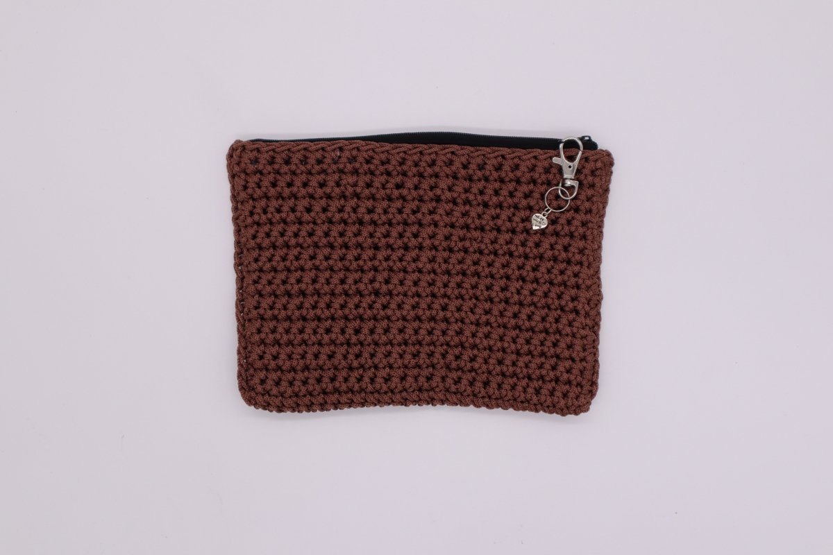 Handmade crochet zipper pouch for women