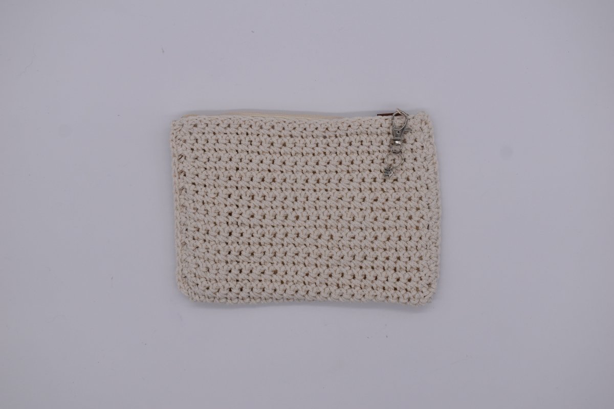 Handmade crochet zipper pouch for women