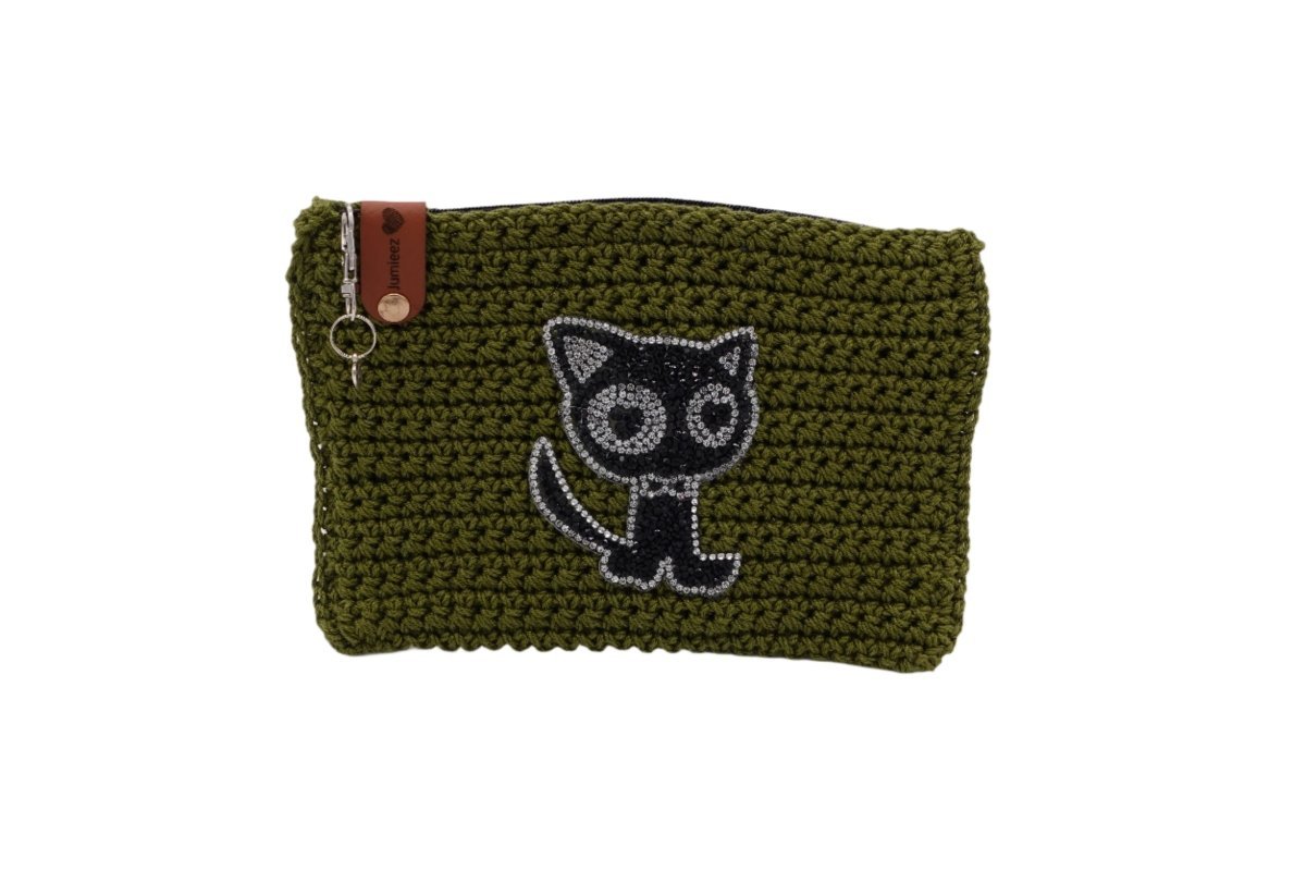 Handmade crochet zipper pouch for women