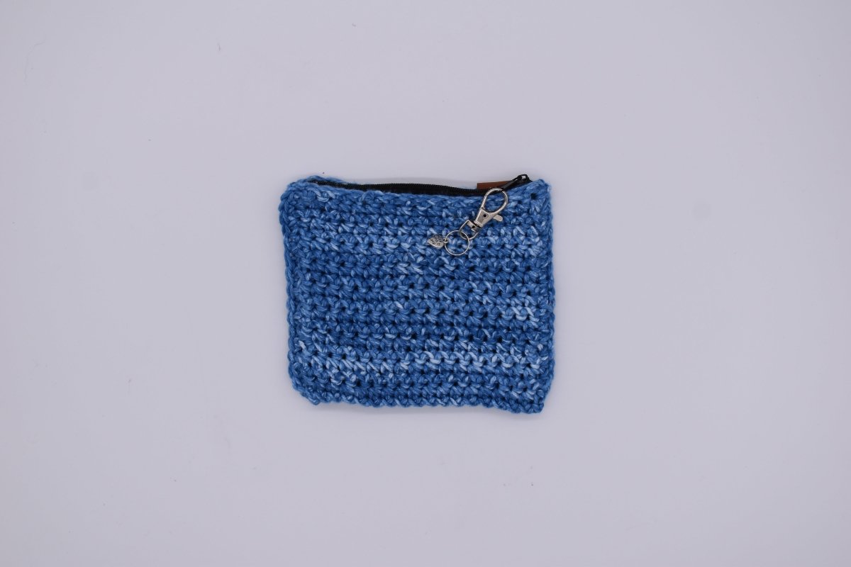 Handmade crochet zipper pouch for women