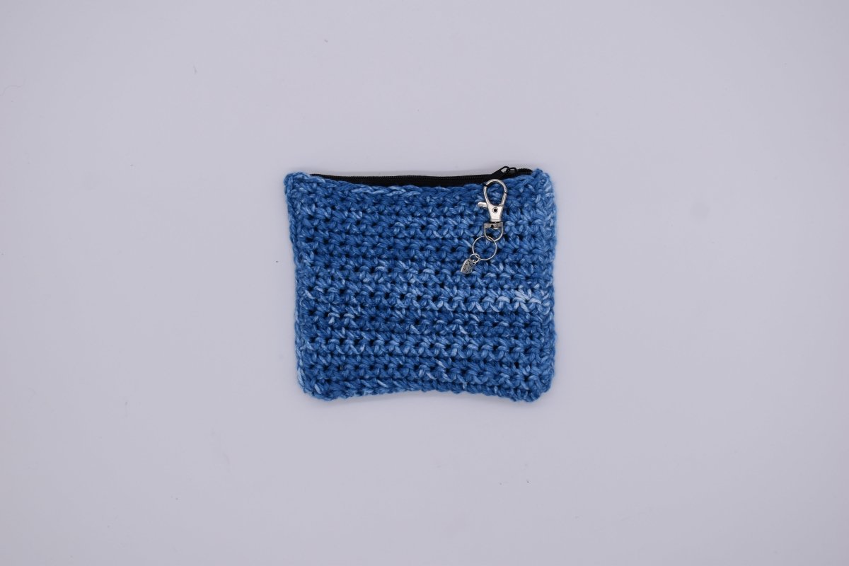 Handmade crochet zipper pouch for women