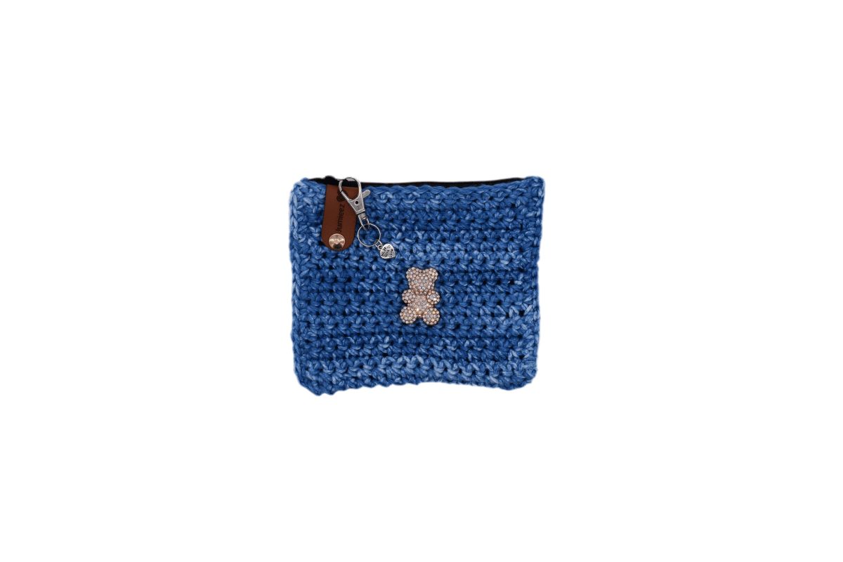 Handmade crochet zipper pouch for women