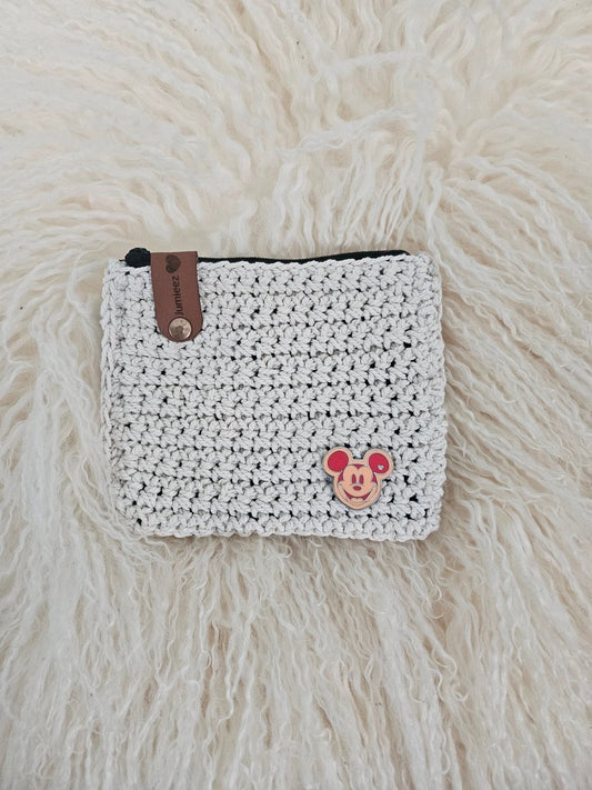 Handmade crochet zipper pouch for women