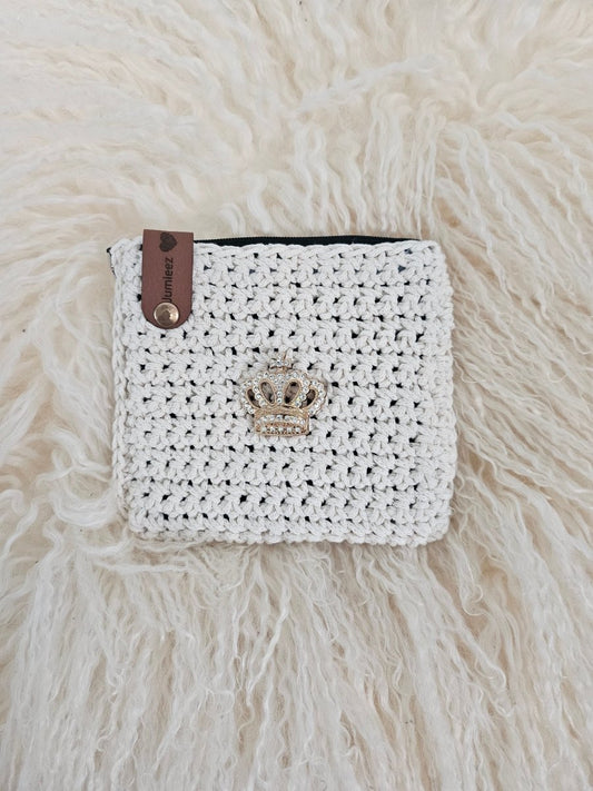 Handmade crochet zipper pouch for women