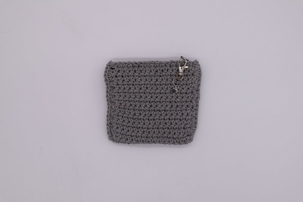 Handmade crochet zipper pouch for women