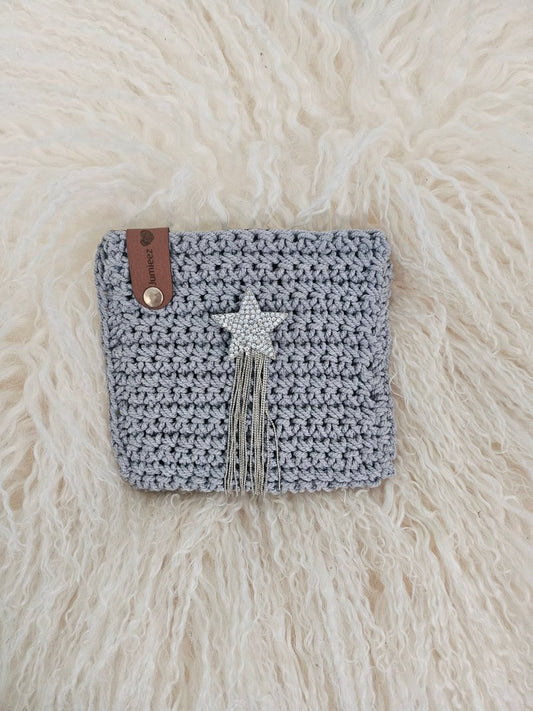 Handmade crochet zipper pouch for women