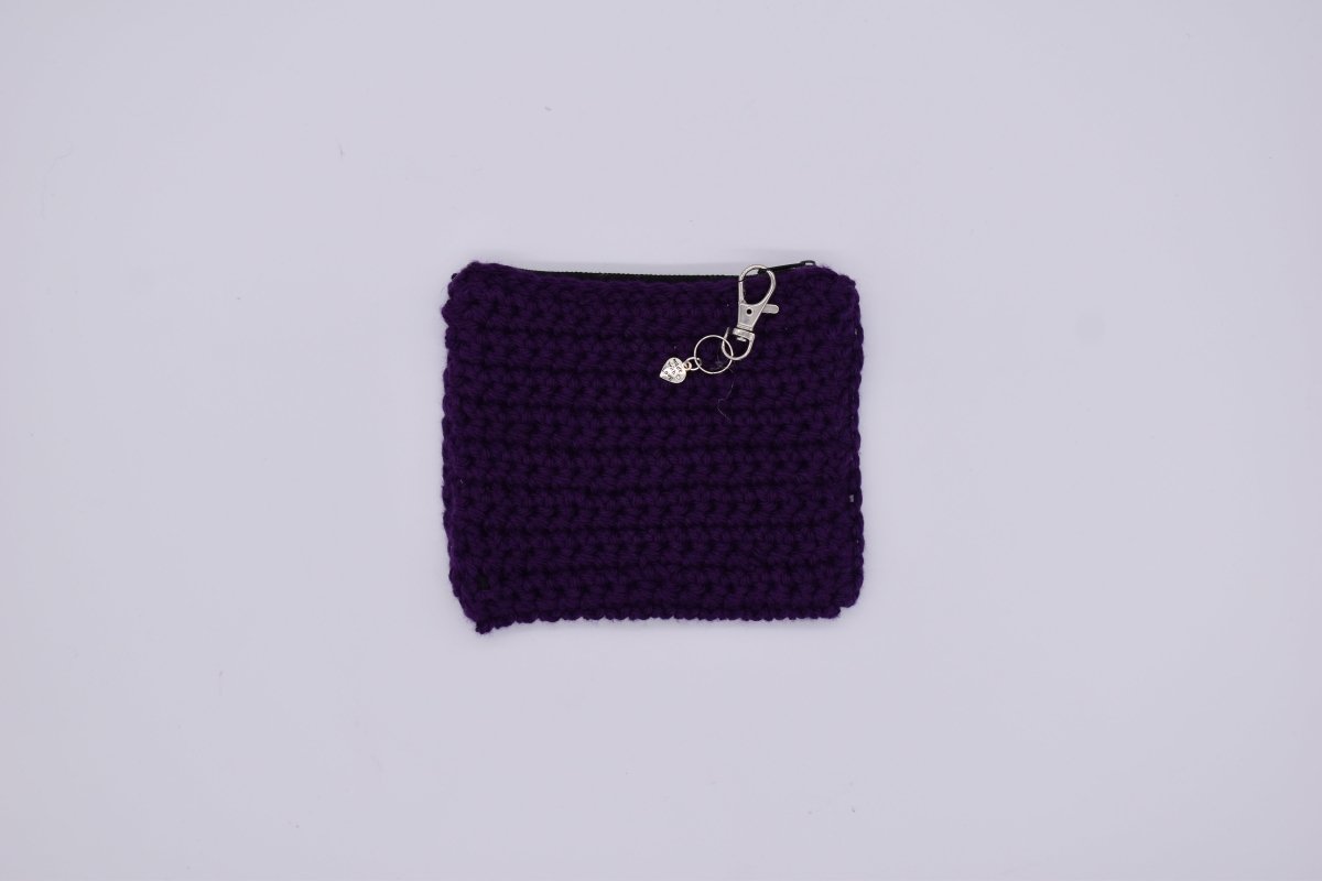 Handmade crochet zipper pouch for women