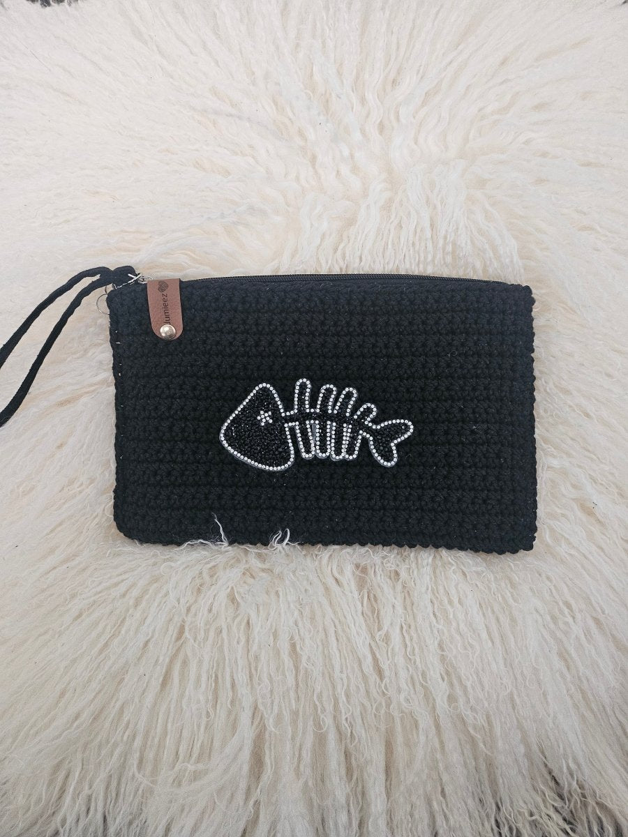 Handmade crochet zipper pouch for women