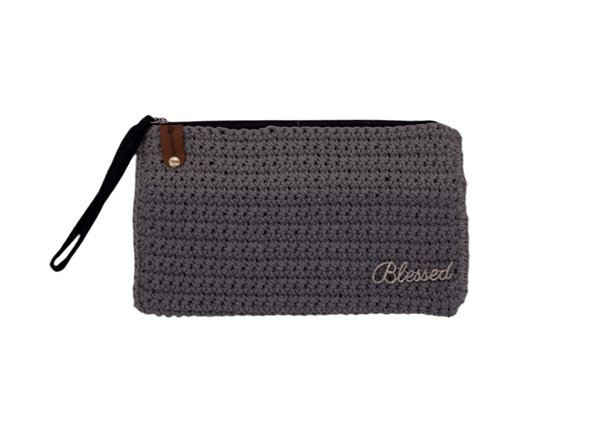 Handmade crochet zipper pouch for women